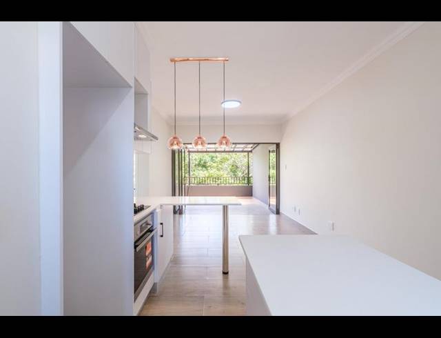 2 BEDROOM APARTMENT FOR SALE IN SALT ROCK